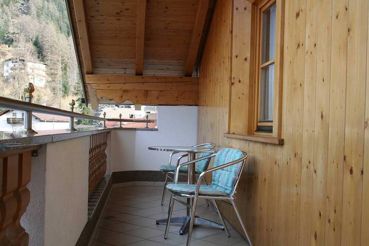 Vakantieappartement voor 5 personen, met balkon en tuin - 1