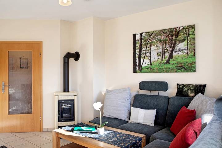 Ferienwohnung für 4 Personen, mit Balkon und Garten in Oberhof - 2