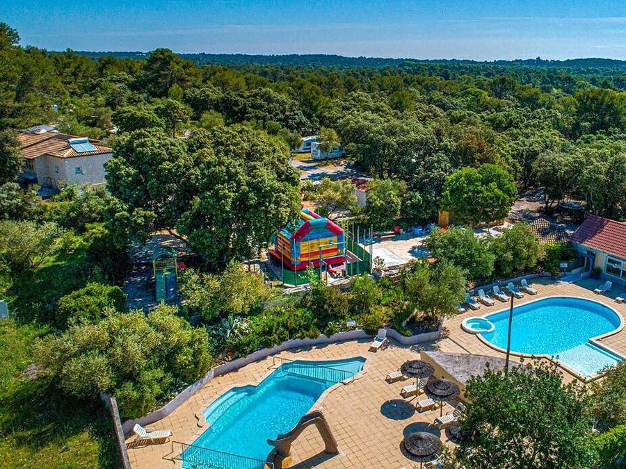 Camping pour 4 Personnes dans Castries, Région de Montpellier