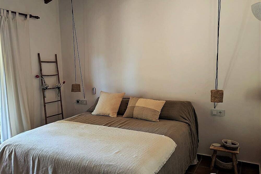 Ca Nura 48, Menorcan Village - Son Xoriguer, with pool 2 min from the beach in Son Xoriguer, Ciutadella