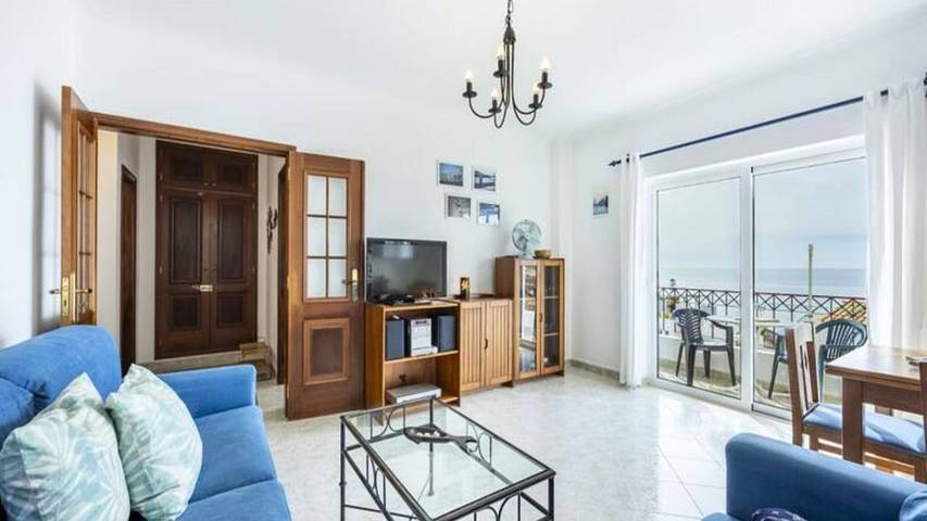 Holiday apartment for 3 people, with balcony in Praia da Luz