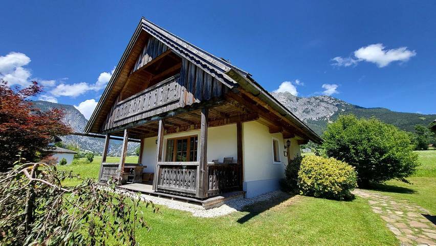 Ferienhaus für 6 Personen, mit Garten und Ausblick sowie Sauna - 1