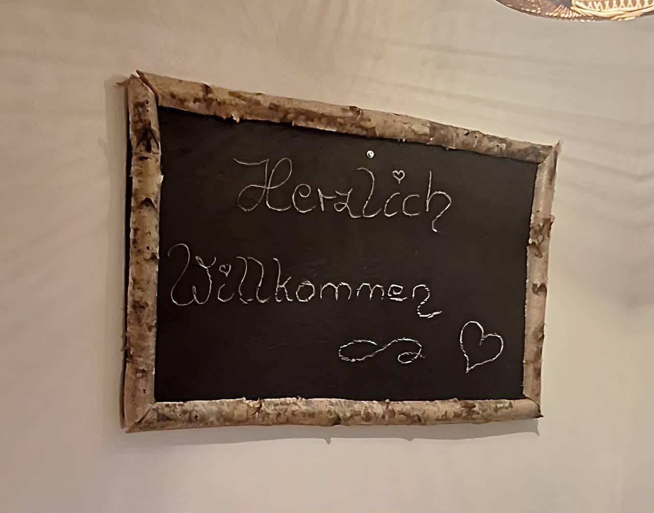 Studio entier, Appartement 'Vita Zeitlos' avec vue sur la montagne, terrasse privée et Wi-Fi in Siegsdorf, Alpes bavaroises