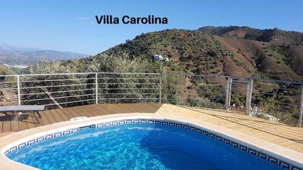 Casa rural para 8 personas, con jardín además de vistas y piscina en Comares