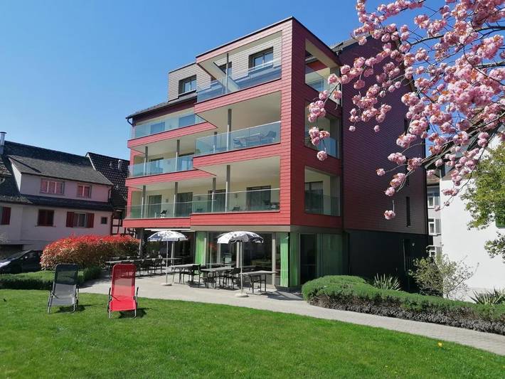 Hotel, mit Terrasse und Garten sowie Seeblick und Ausblick in Berlingen