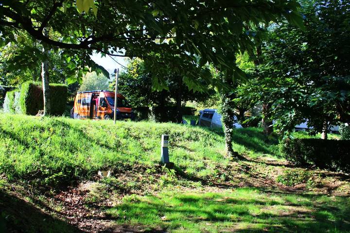 Camping pour 4 personnes, avec piscine et terrasse, animaux acceptés dans la Drôme - 3