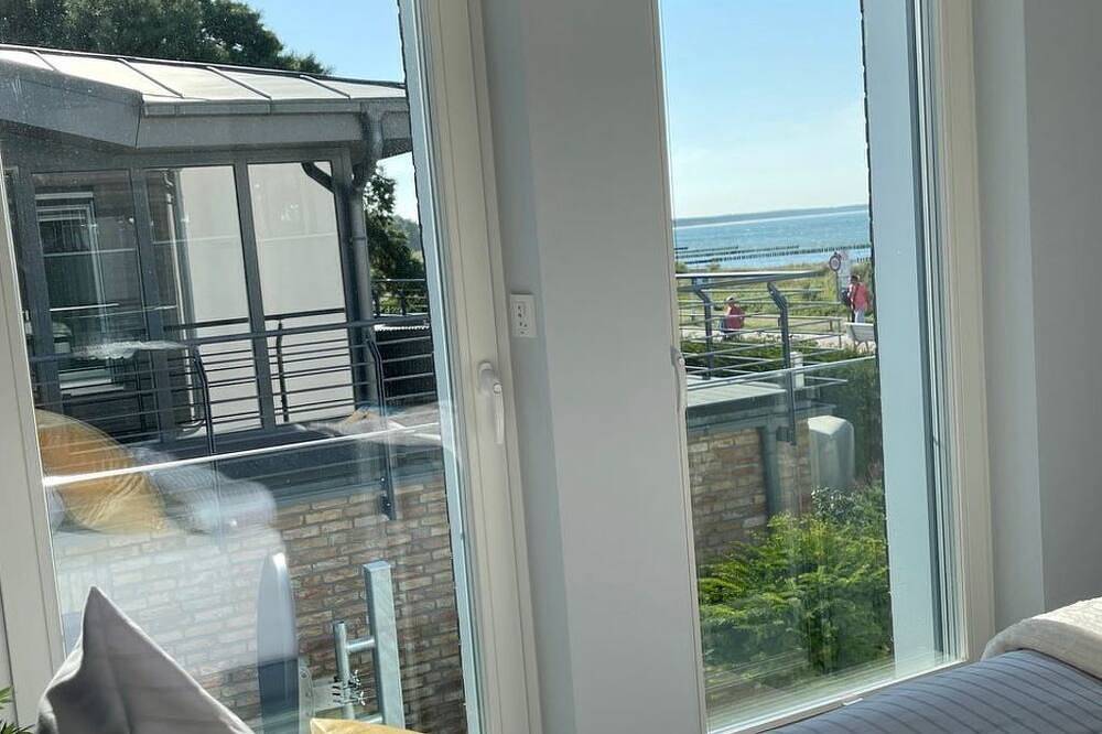 Ganze Wohnung, Exclusives Apartement in Glowe Villa Am Meer Og in Hauptstrand Glowe, Glowe