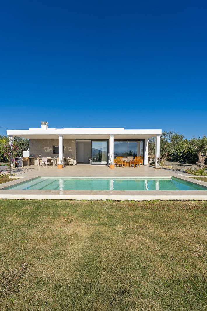 Casa rural para 8 personas, con piscina además de terraza y jardín, Se admiten mascotas en Alhaurín el Grande - 2