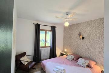 Location De Vacances pour 5 Personnes dans Montignac, Périgord Noir, Photo 1