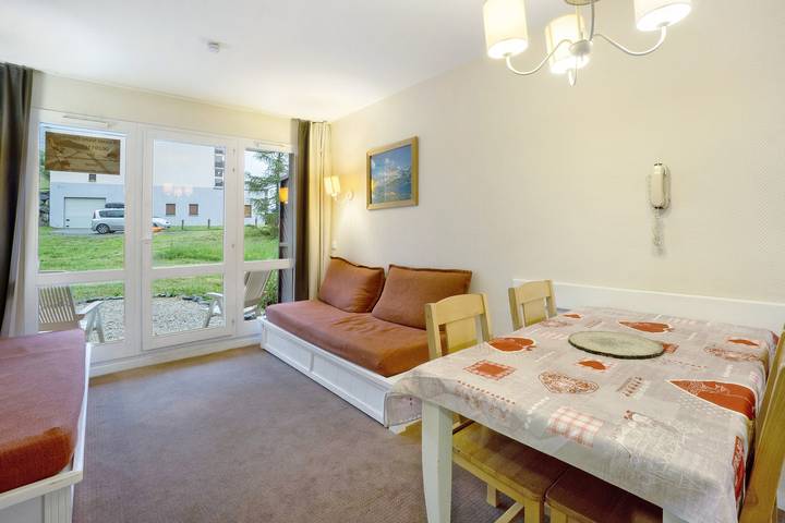 Appartement de vacances pour 5 personnes, avec sauna ainsi que jardin et bassin pour enfant, animaux acceptés