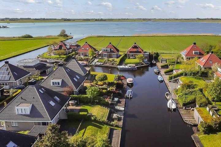 Ferienhaus für 6 Personen, mit Whirlpool und Terrasse sowie Garten in Holländische Küste