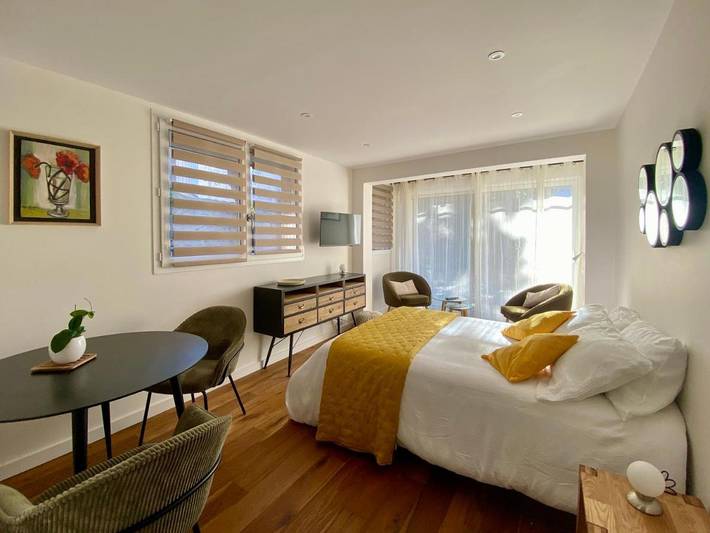 Location de vacances pour 4 personnes, avec jardin et vue dans Maison De La Vache Qui Rit Lons Le Saunier - 3