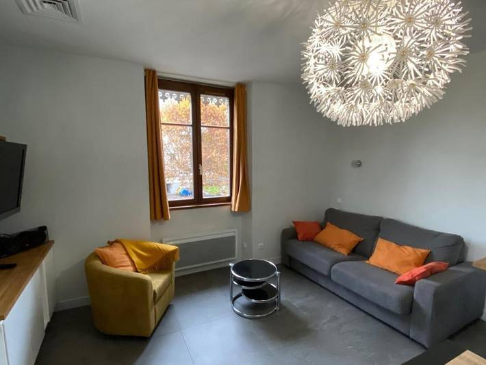 Gîte pour 4 personnes, avec jardin, animaux acceptés dans Parc du Bois Vidal