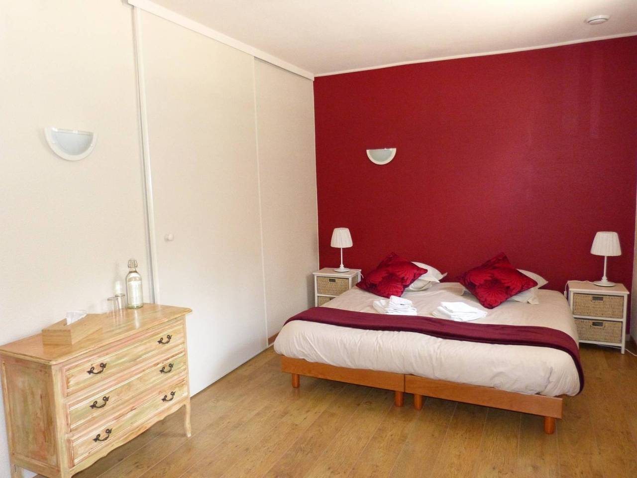 Chambres d'hôtes la Vergne - Chambre4 in Saint-Martin-des-Combes, Périgord Pourpre