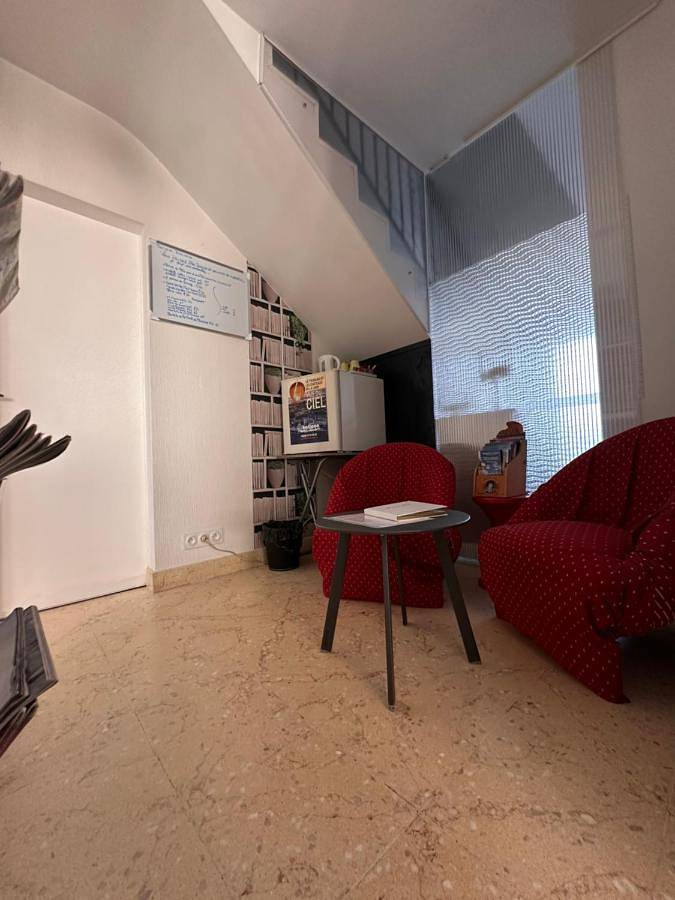 Double Room with Private Bathroom in Amboise, Région de Tours