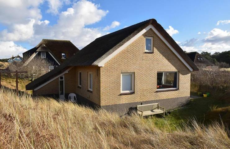 Vakantiehuis voor 4 personen, met uitzicht en terras in Buren (Ameland)