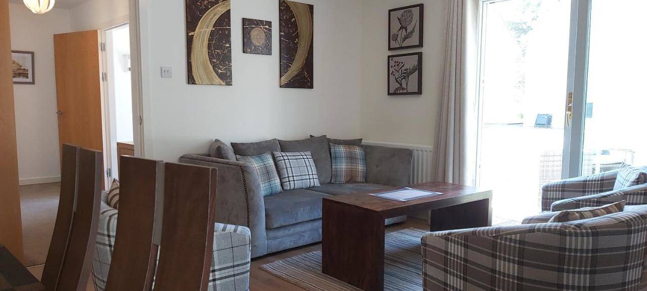 Entire apartment, Loch Ness Abbey Cottages in Fort Augustus, Highlands