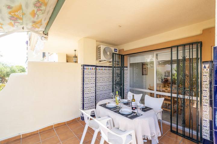 Ganze Wohnung, Cubo's First Line Beach Las Gaviotas Apartment in Torre de Benagalbón, Rincón de la Victoria