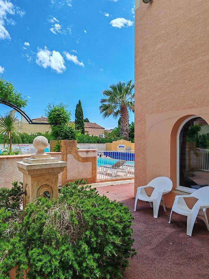 Location de vacances pour 3 personnes, avec jardin et piscine dans Plage Mateille - 4