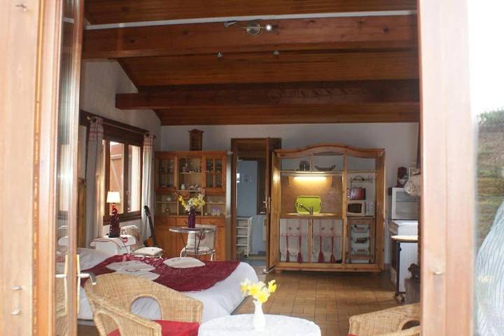 Location de vacances pour 3 personnes, avec jardin et terrasse, animaux acceptés à Recques-sur-Hem - 2