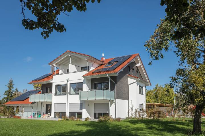 Ferienwohnung für 4 Personen, mit Balkon und Garten