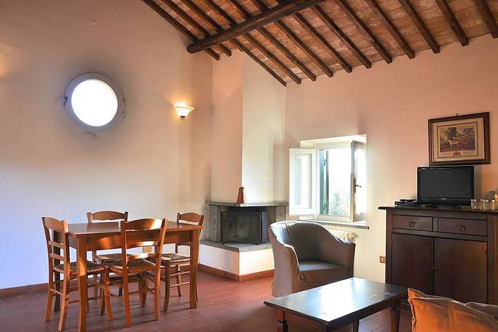 Ferienwohnung für 3 Personen, mit Pool und Garten - 1