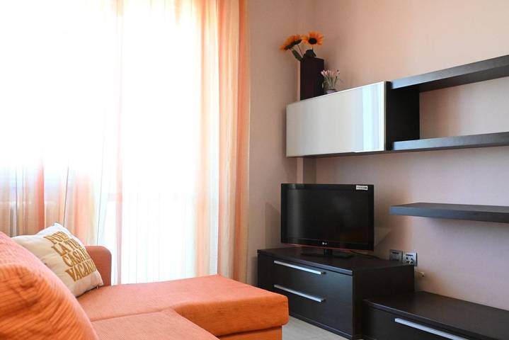 Ganze Wohnung, Ferienwohnung für 6 Personen mit Balkon/Terrasse in Romeo 64-65, Cesenatico