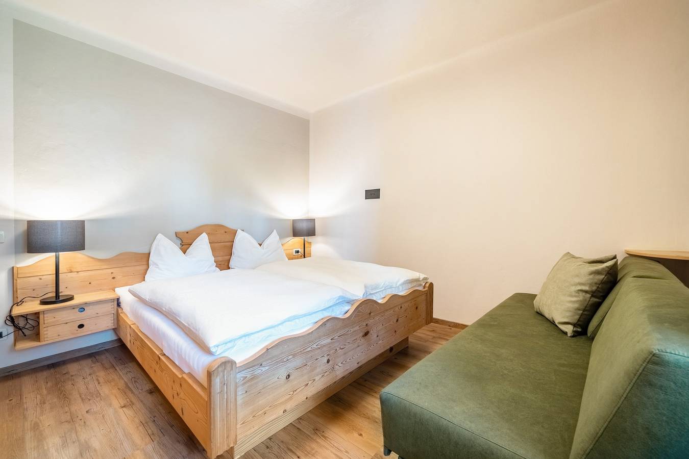 Entire apartment, Stay in a Village near Merano in Nals, Nonsberg Group