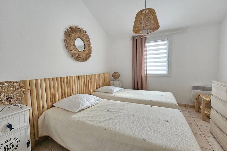Casa confortable, cerca de playa y comercios, se aceptan mascotas con solicitud in La Faute-sur-Mer, L'Aiguillon-la-Presqu'île