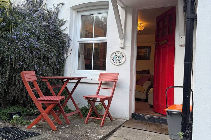 Log cabin for 4 people in Hastings