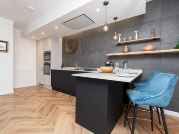 Holiday Home for 4 People in Bath, The Cotswolds, Photo 2