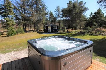 Chalet für 9 Personen in Vejers Strand, Region Süddänemark, Bild 1