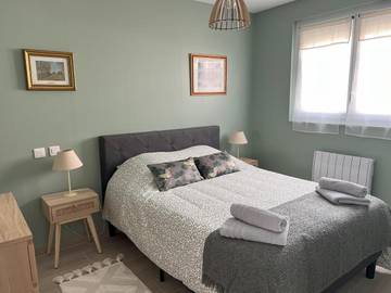 Location de vacances pour 4 personnes, avec terrasse à La Ferté-Saint-Aubin