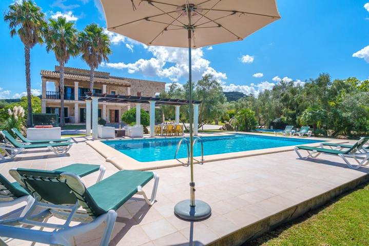 Country House 'Ca Na Siona' with Private Pool, Wi-Fi and Air Conditioning in Alcúdia, North Majorca