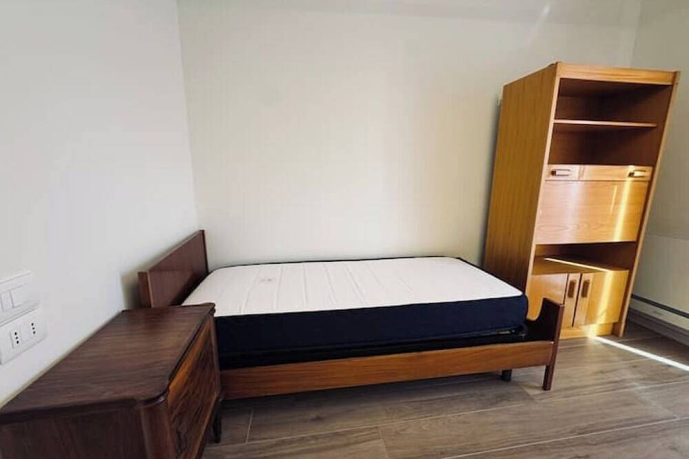 Appartement entier, Ground floor apartment, elegant new in Imola, Province de Bologne