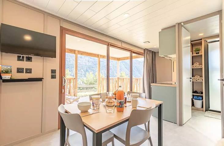 Chalet pour 4 personnes, avec balcon à Aussois