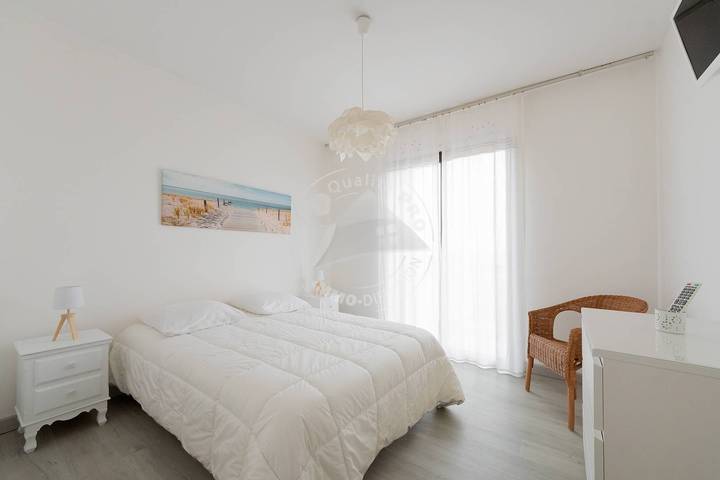 Appartement de vacances entier, P3 face à la plage sans route à traverser in Le Grau-du-Roi, Côte d'Améthyste