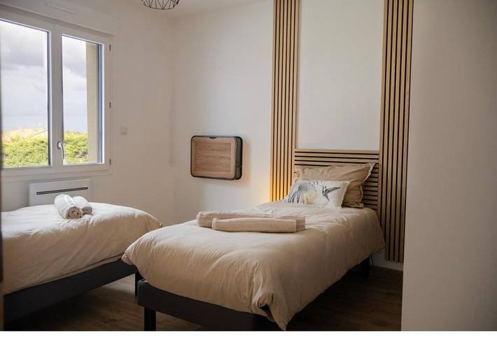 Location de vacances pour 6 personnes, avec jardin et vue, animaux acceptés à Saint-Angeau - 3