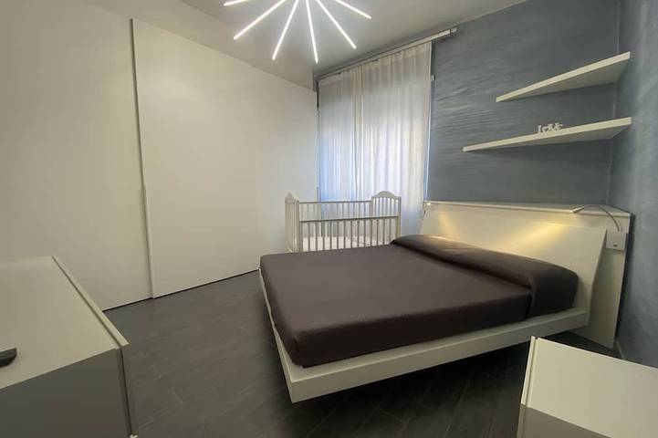 Casa vacanze a due passi dal mare, centralissima, appena ristrutturata in Alberto a Mare (Terracina), Terracina