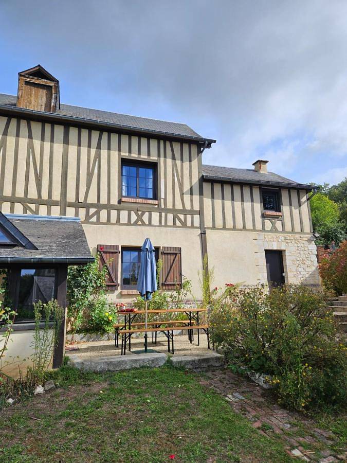 Maison normande au cœur de Le Bec-Hellouin in Le Bec-Hellouin, Région de Bernay