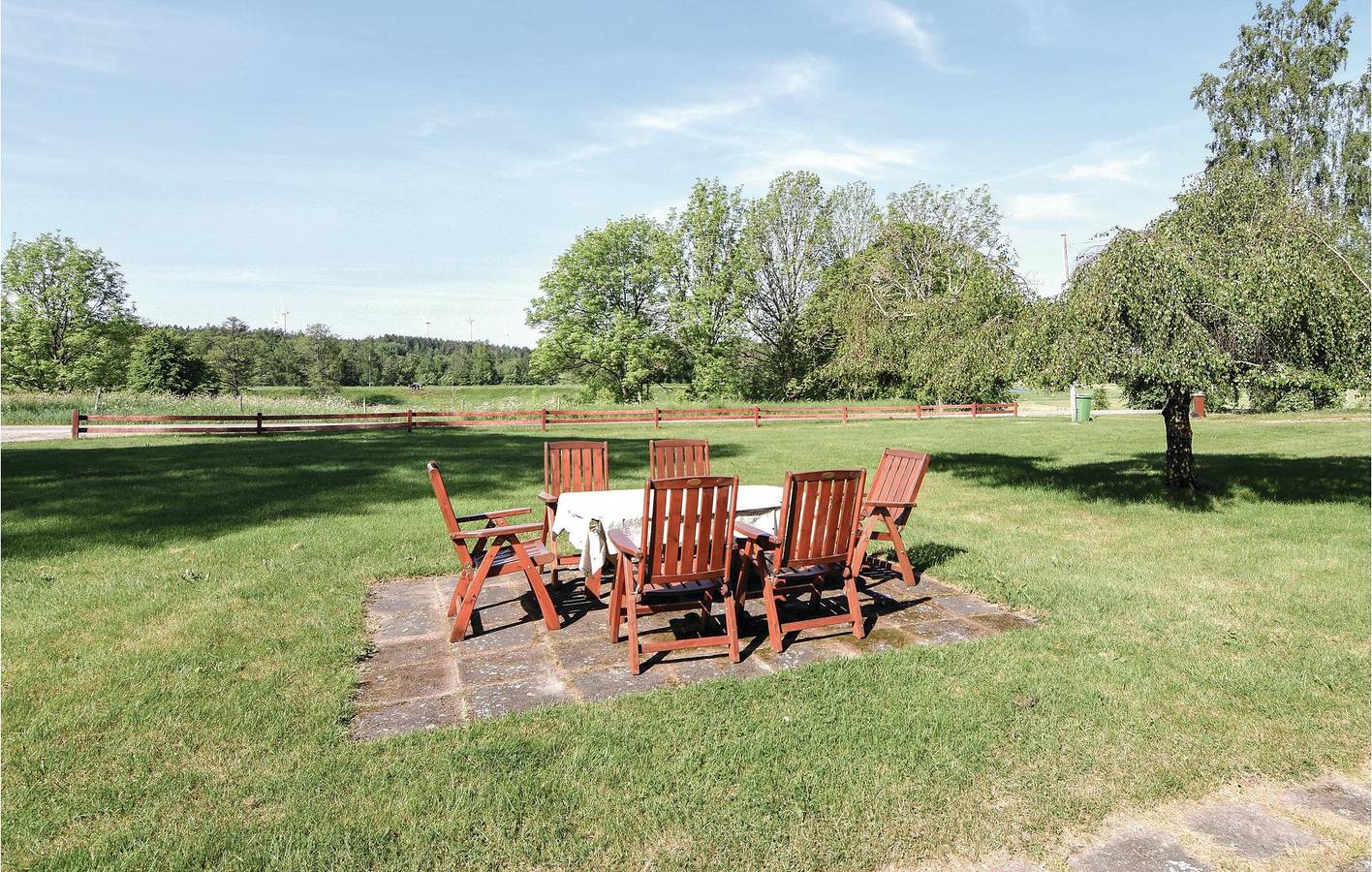 Maison de vacances pour 10 personnes avec jardin in Vänern