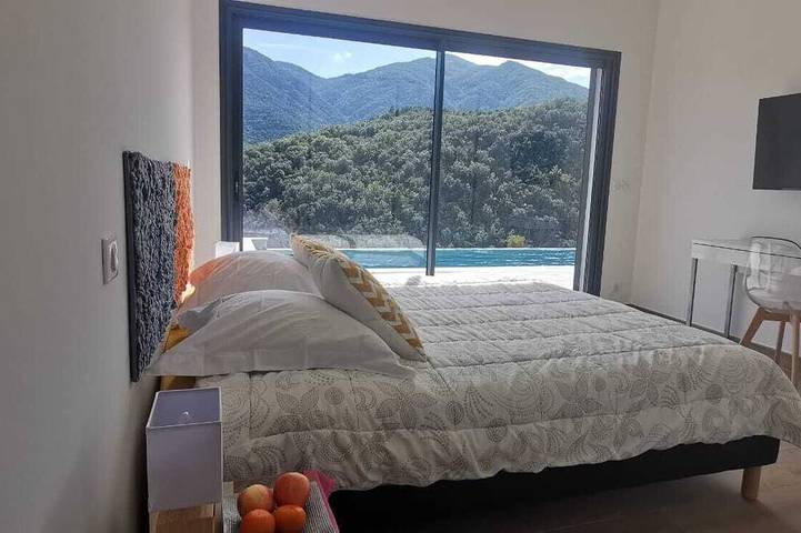 Location de vacances pour 10 personnes, avec jardin à Arles-sur-Tech - 4