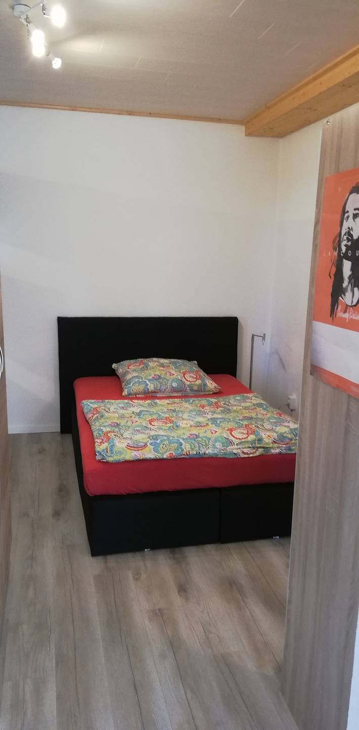 Ganze Ferienwohnung, Bahnhofstraße 48 b in Kleinlangheim, Fränkisches Weinland