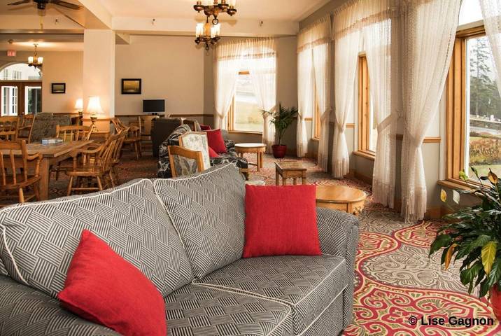 Hôtel pour 2 personnes, avec piscine et jardin dans Tadoussac - 4