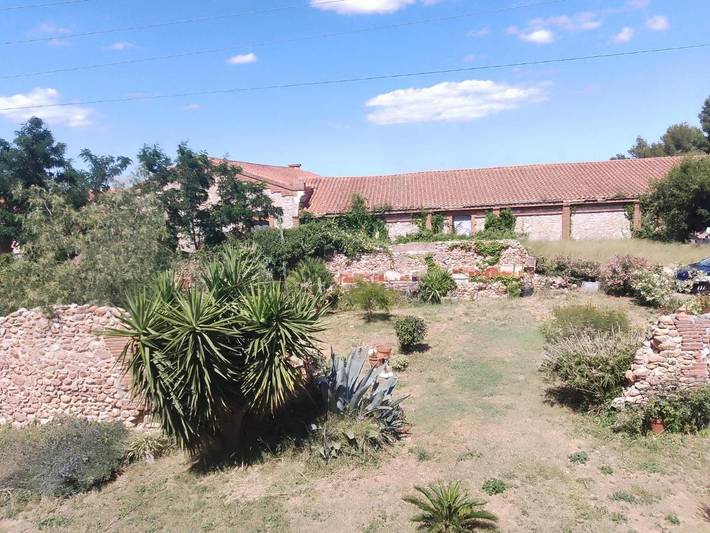 Gîte pour 2 personnes, avec vue et jardin à Trouillas - 3