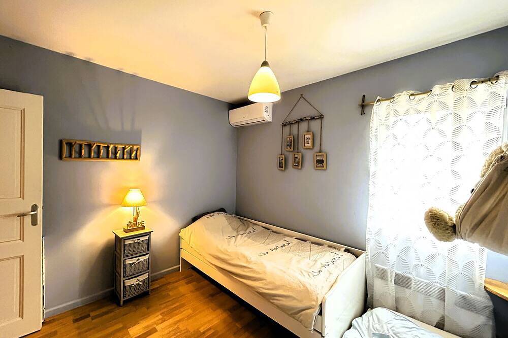 Casa de vacaciones 'Villa Des Vignes Et Spa' con terraza privada, Wi-Fi y aire acondicionado in Quarante, Canal del Mediodía