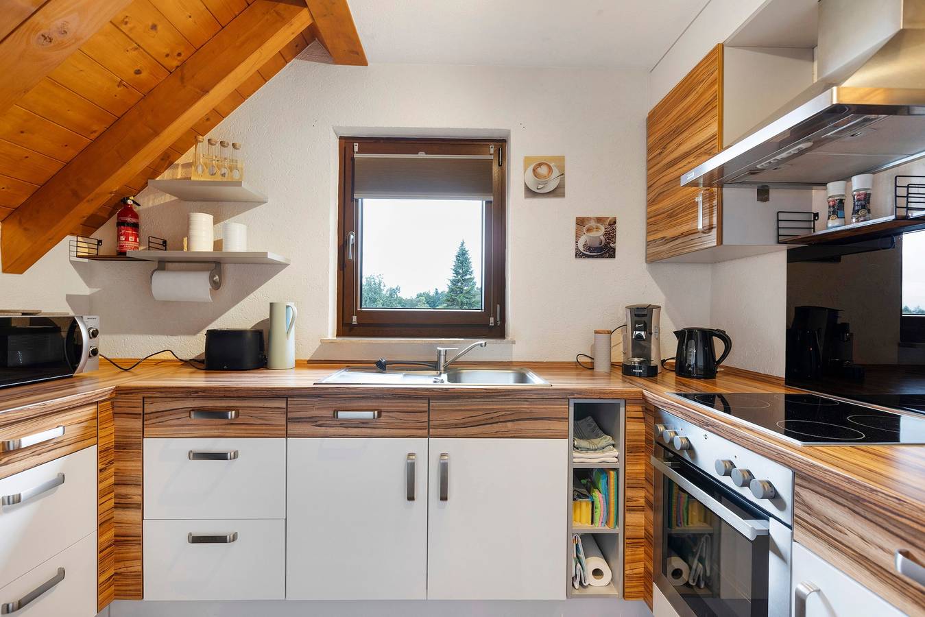 Ganze Wohnung, Maisonett 'Lufs Loft' mit Bergblick, Gemeinschaftsgarten, bis zu 6 Personen in Birkendorf (Ühlingen-Birkendorf), Ühlingen-Birkendorf