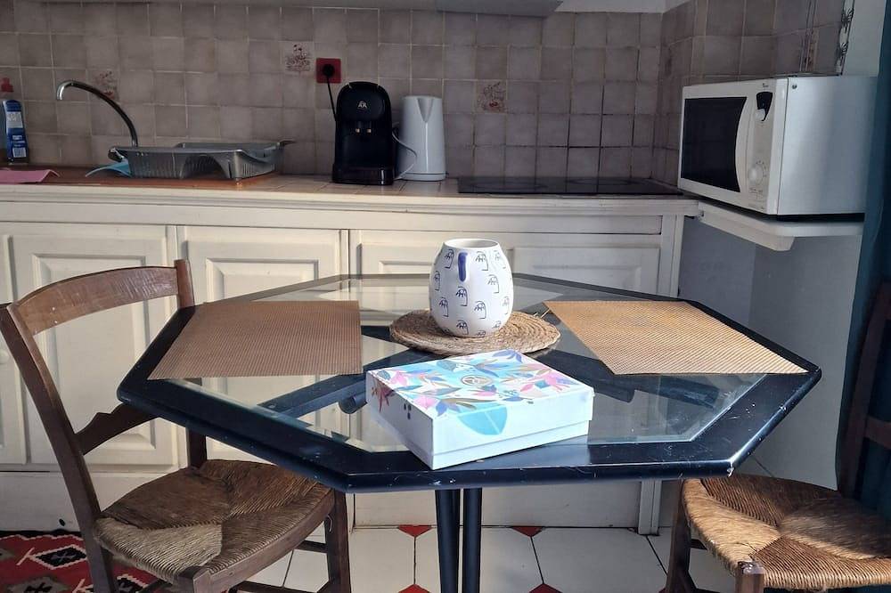 Apartamento entero, Un Appartementspacieux Calme Limite Vincennes in Fontenay-sous-Bois, Valle del Marne