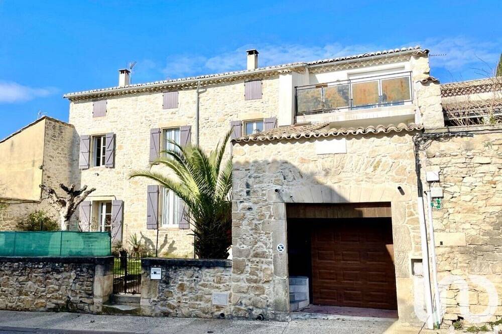 Grande Maison de Village Avec Terrasse et Cours Privées, Vallée de la Cèze in Saint-Gervais, Région de Nîmes