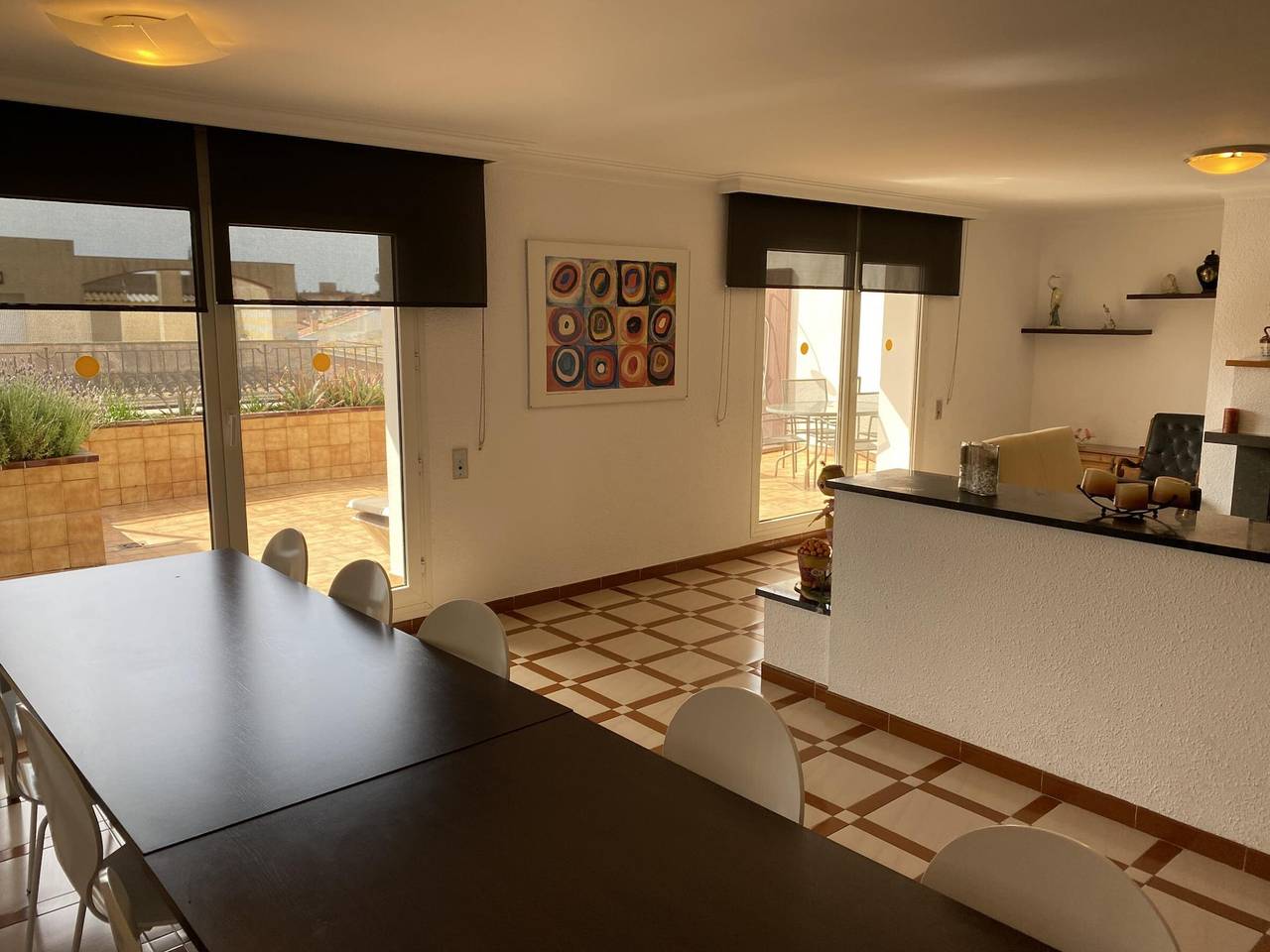Appartement entier, Attique spacieux avec terrasse à Palamós - Idéal groupes, 10 pers, proche plage in Palamós, Costa Brava